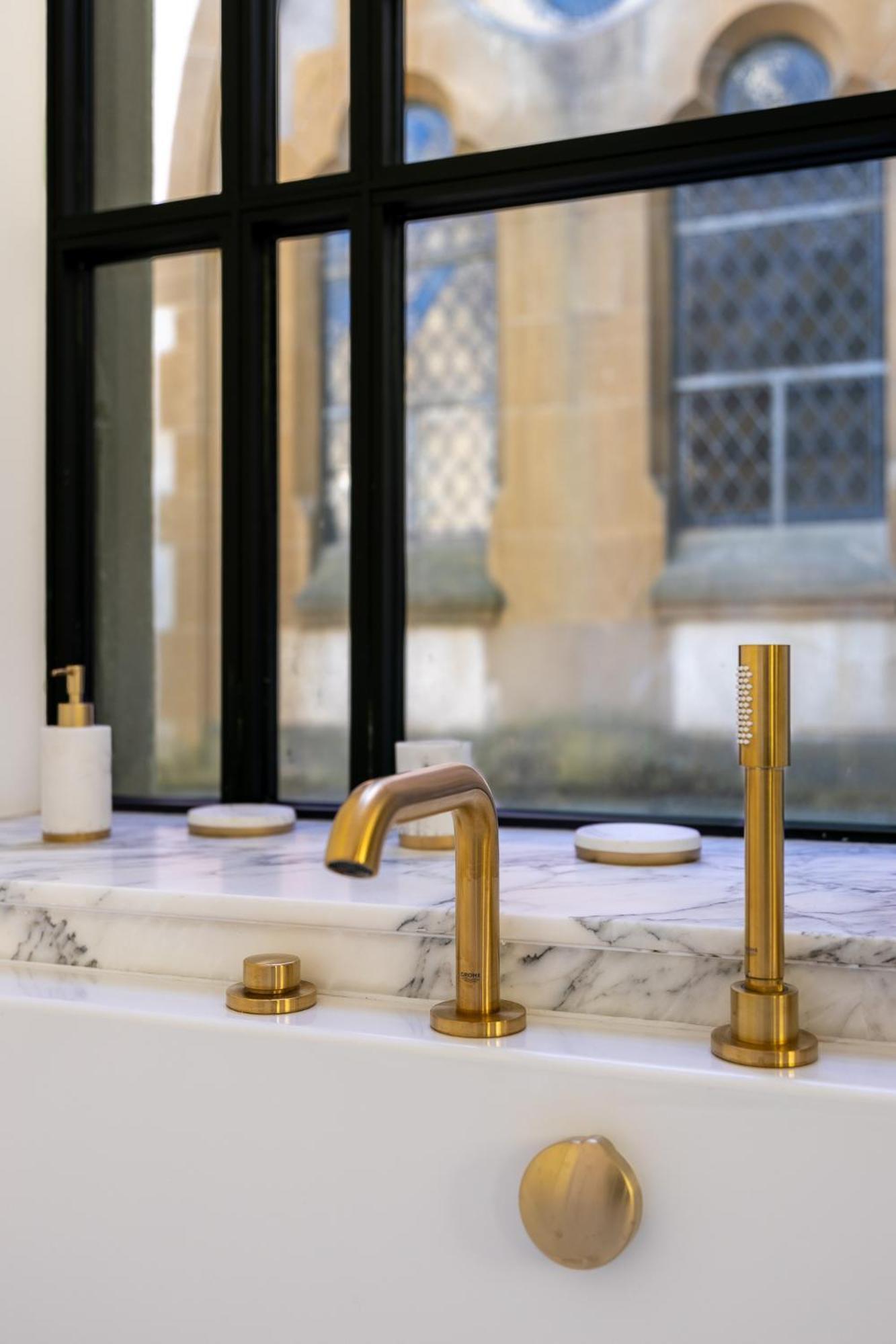 Loft De La Chapelle Sainte Blandine Apartment